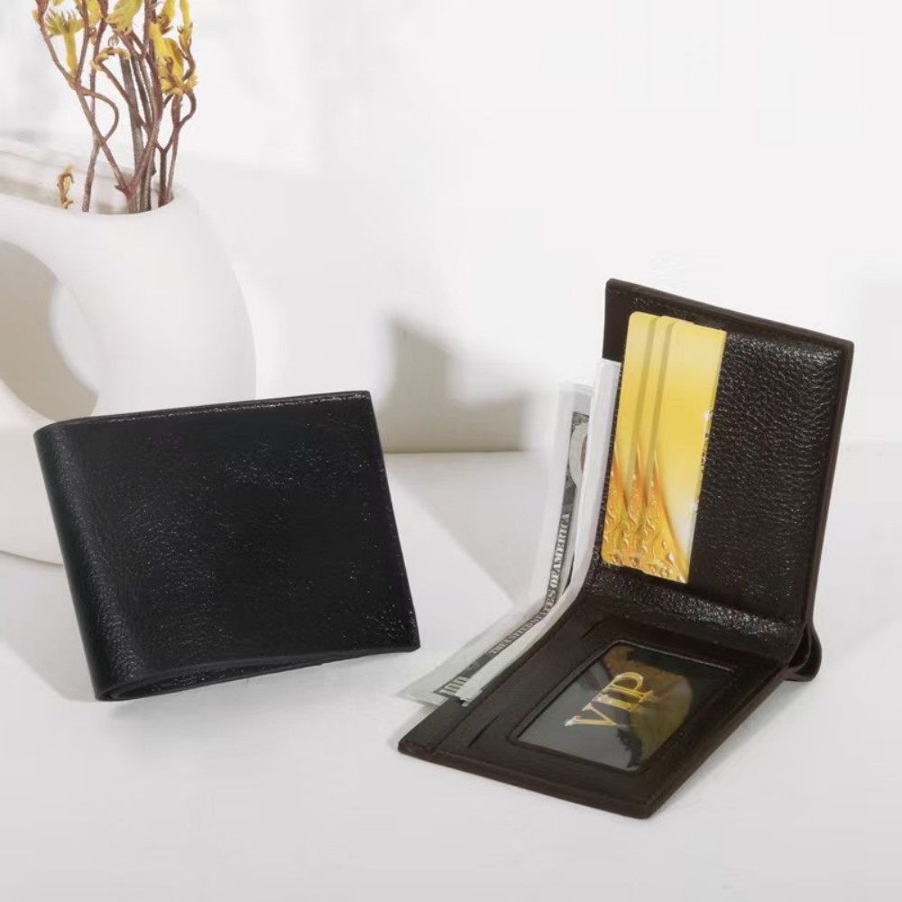 Alejandro: Stilvolle Herren-Ge – Interior Design Name Card Bewertung und Preis